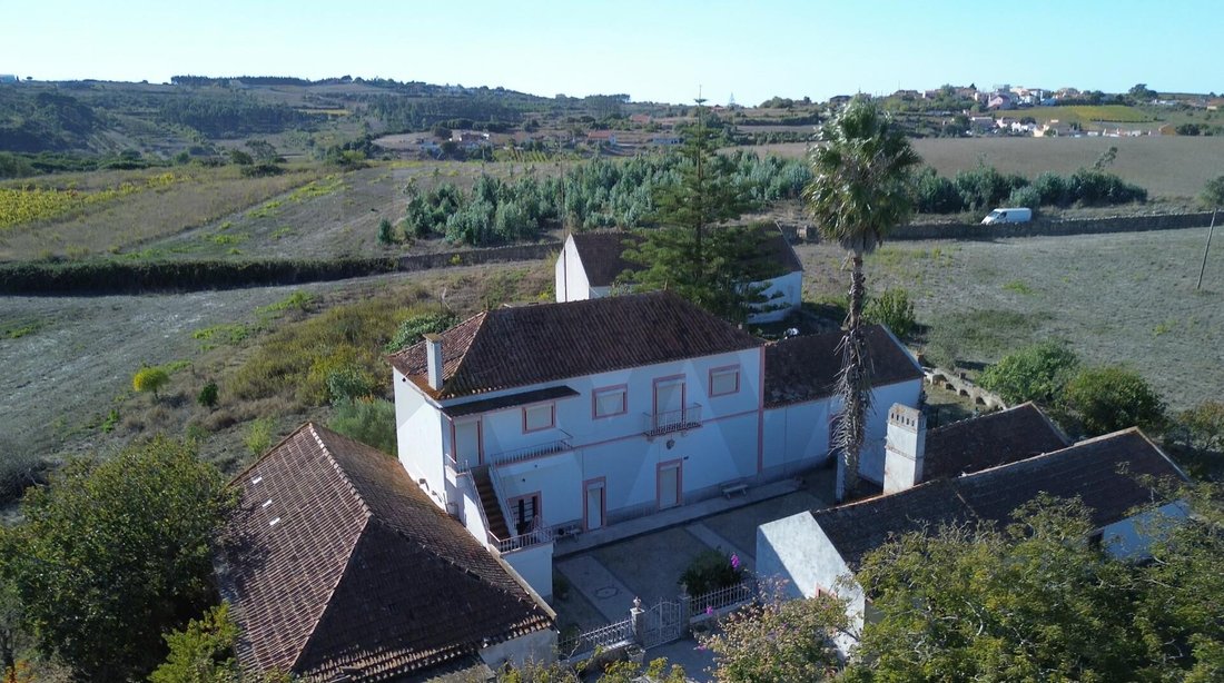 Townhouse in Carnota, Lisbon, Portugal 1 - 16597320