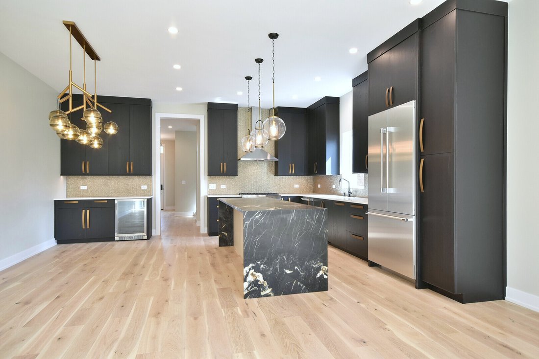 Townhouse in Elmhurst, Illinois, United States 5 - 16587367