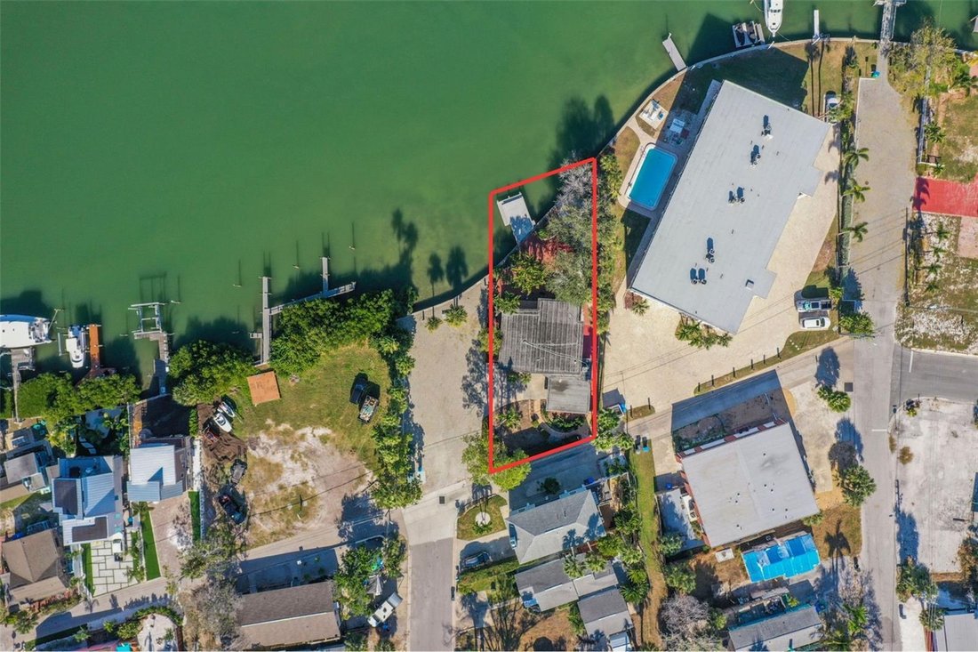Land in St. Pete Beach, Florida, United States 2 - 16603636