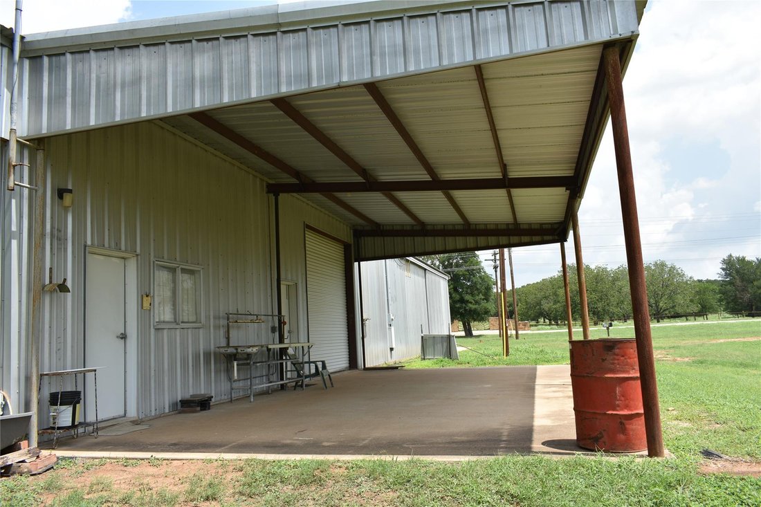 House in Bastrop, Texas, United States 4 - 16589135