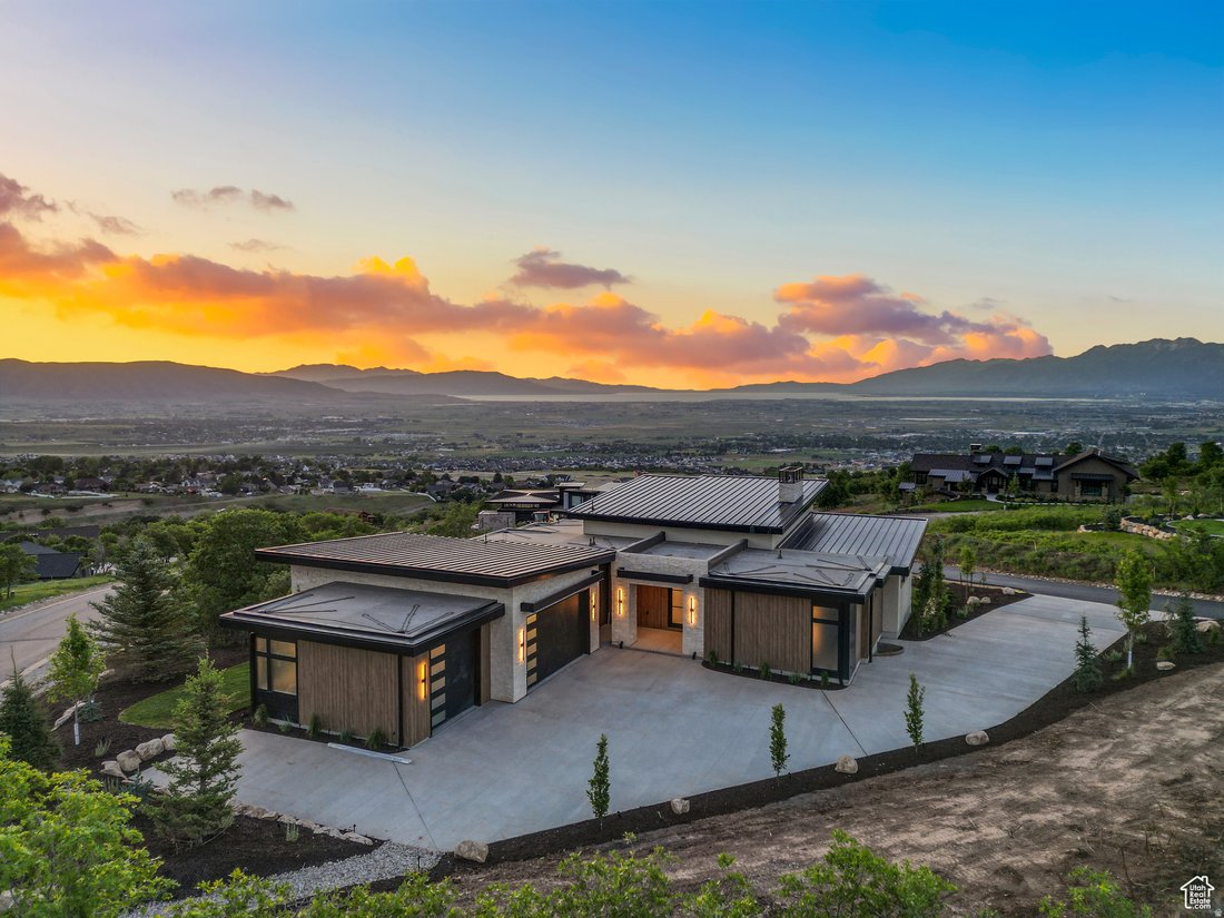 House in Woodland Hills, Utah, United States 2 - 16594345