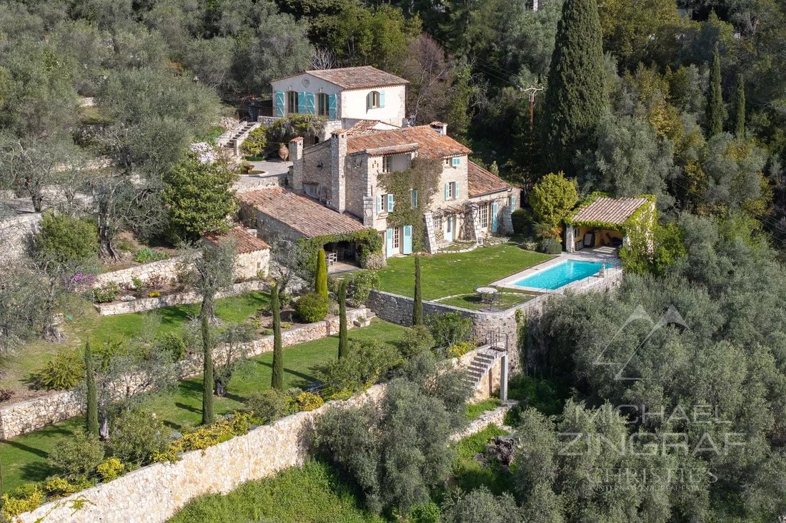 Villa in Spéracèdes, Provence-Alpes-Côte d'Azur, France 1 - 16582056