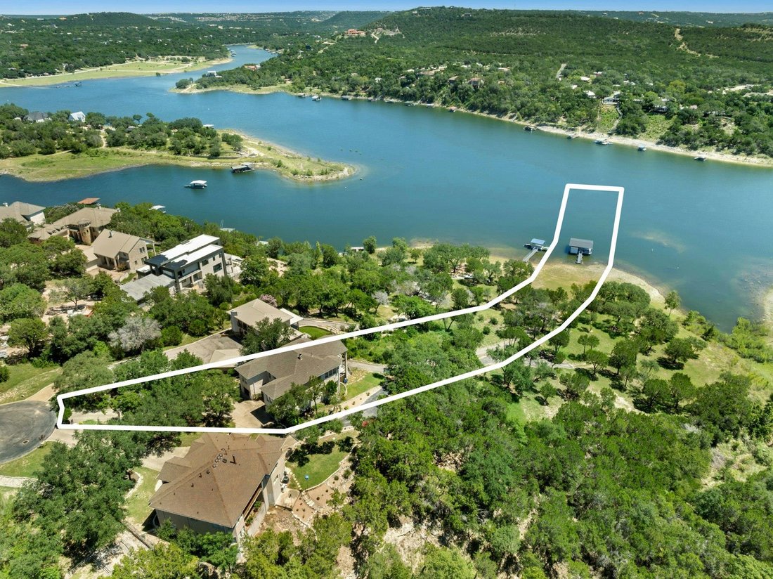 House in Jonestown, Texas, United States 1 - 16590585