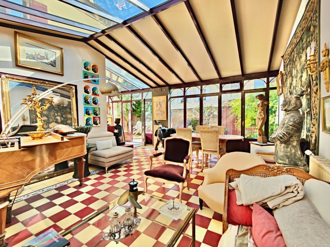 Estate in Neauphle-le-Vieux, Ile-de-France, France 2 - 16582468