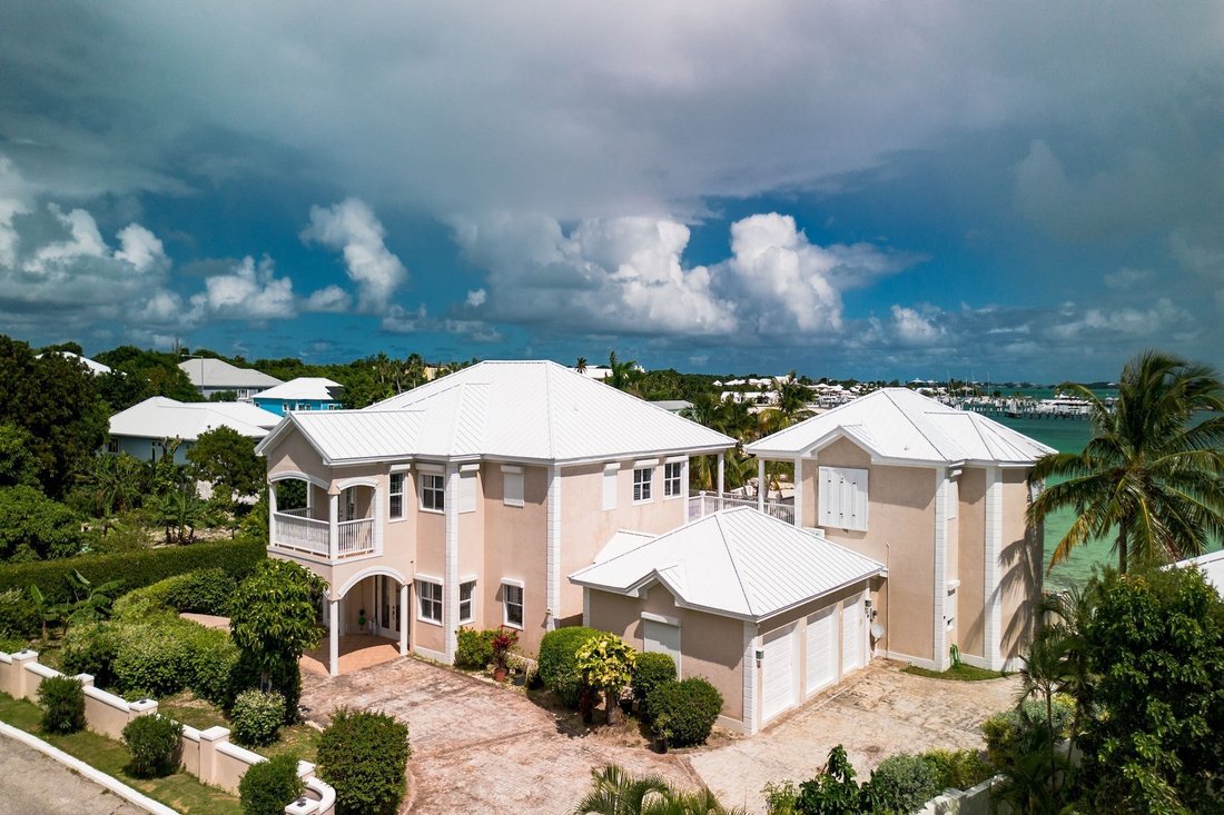 House in Marsh Harbour, Central Abaco, The Bahamas 2 - 16581962