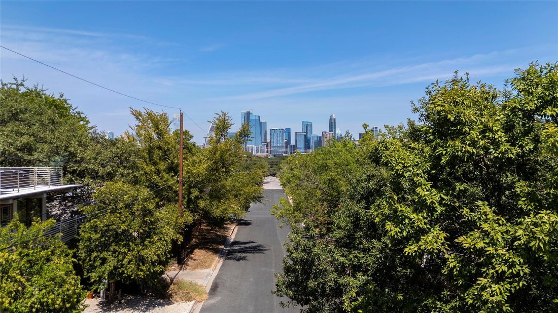 House in Austin, Texas, United States 4 - 16590907