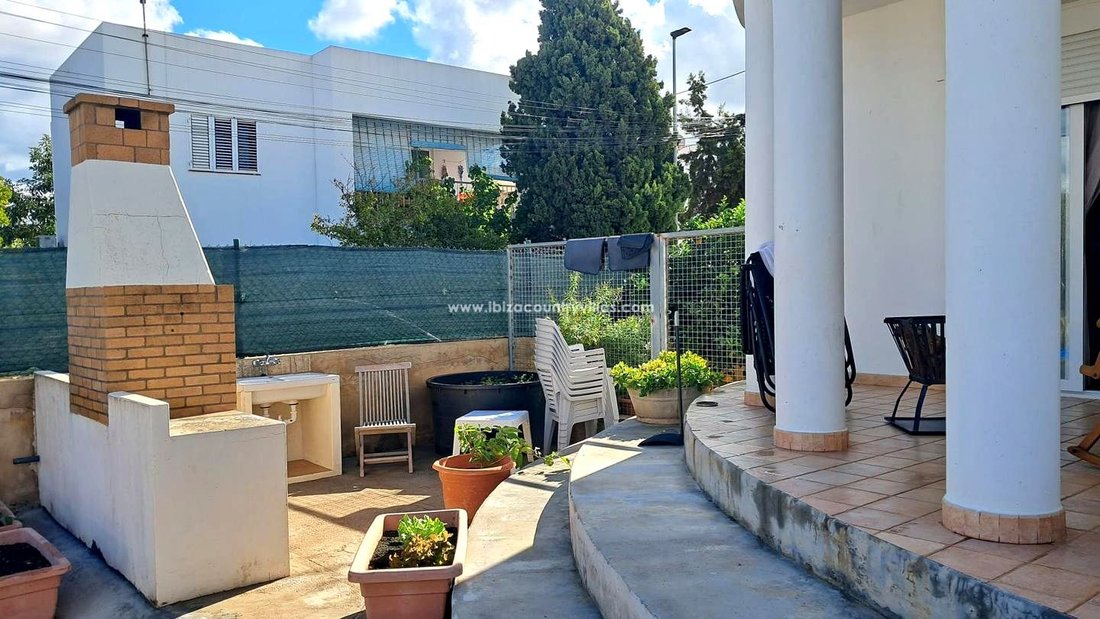 Villa in Sant Antoni de Portmany, Balearic Islands, Spain 3 - 16582145