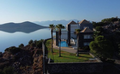 Villa in Community of Elounta, Agios Nikolaos Municipal Unit, Greece 1