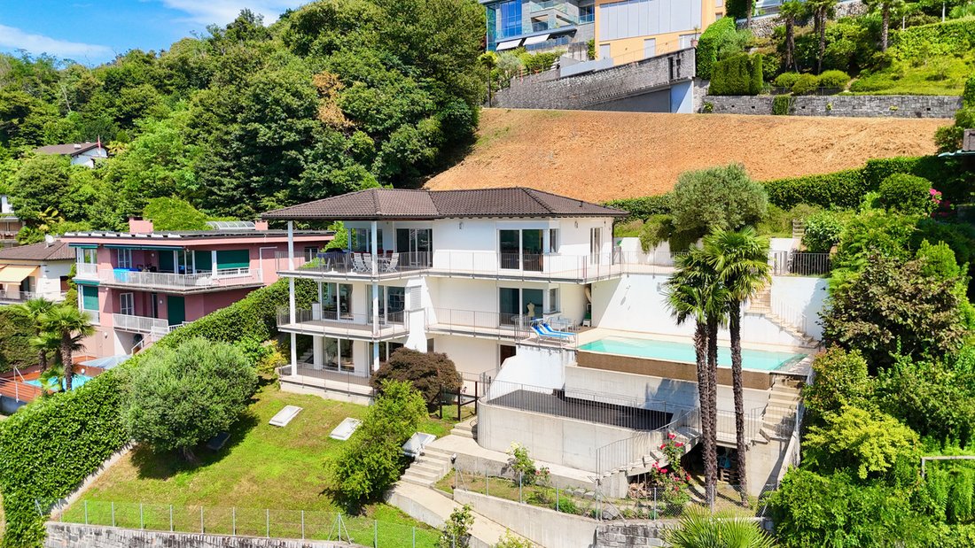 Villa in Collina d'Oro, Ticino, Switzerland 4 - 16583199