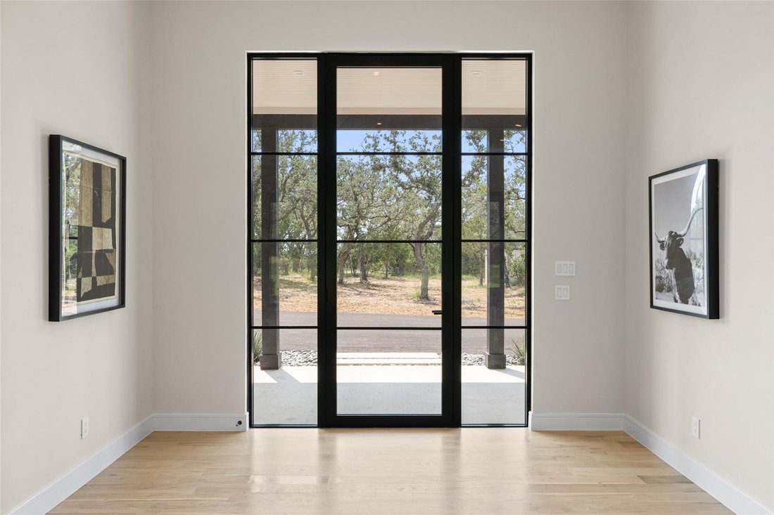 House in Round Mountain, Texas, United States 5 - 16591071