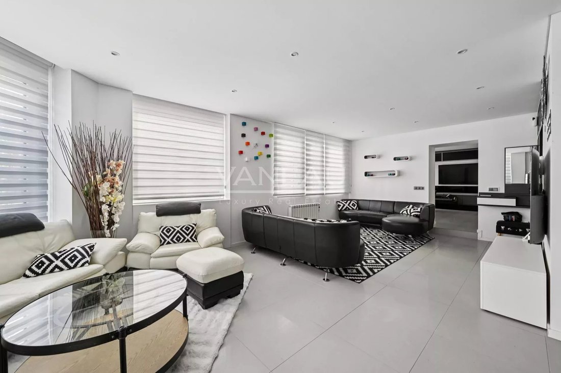 Appartamento a Violet Commerce, Paris 15e Arrondissement, Parigi 2 - 16602586