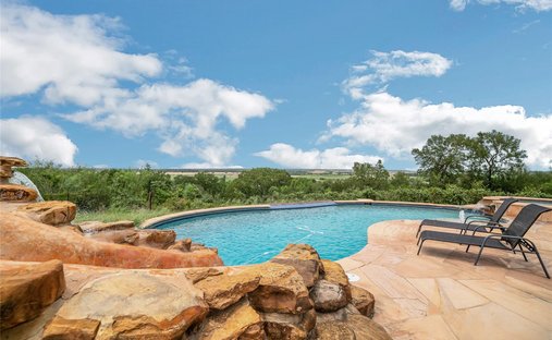 House in Cedar Creek, Texas, United States 1
