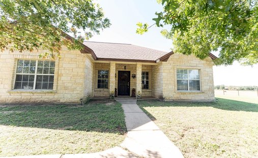 House in Lockhart, Texas, United States 1