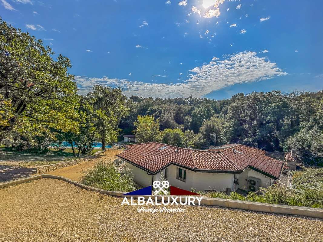 Villa in Hill Zone, Padenghe sul Garda, Lombardy 2 - 16605965