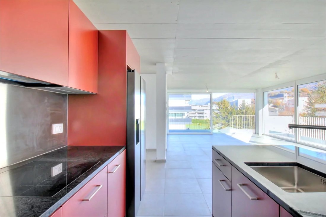 Magnificent Penthouse In The Heart Of Conthey