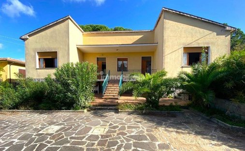 Villa in Marciana, Tuscany, Italy 1