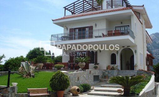 House in Marathonas, Attica, Greece 1