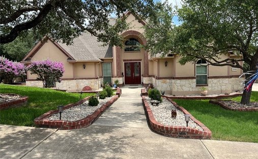 House in Garden Ridge, Texas, United States 1