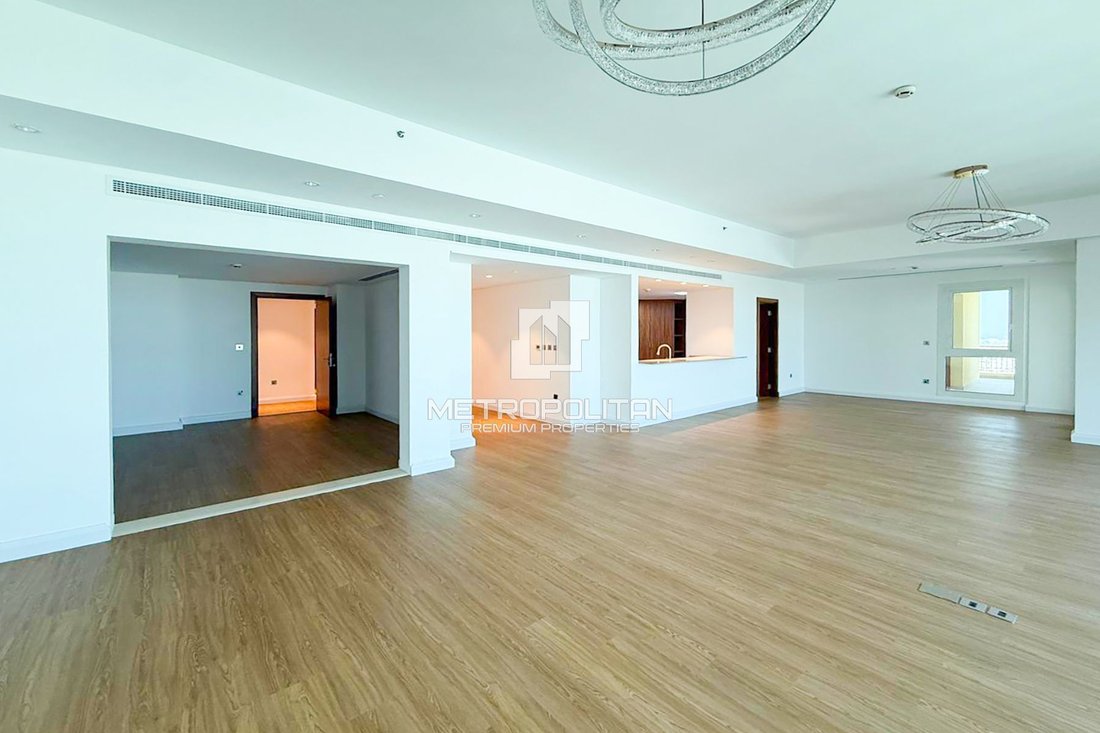 Apartment in Palm Jumeirah, Dubai, United Arab Emirates 2 - 16583052