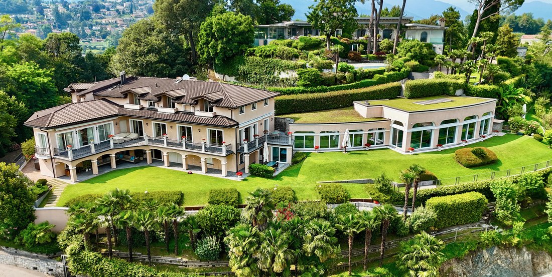 Villa in Sorengo, Ticino, Switzerland 2 - 16583205