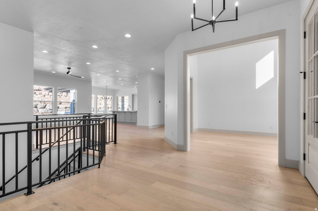 House in Ogden, Utah, United States 5 - 16592696