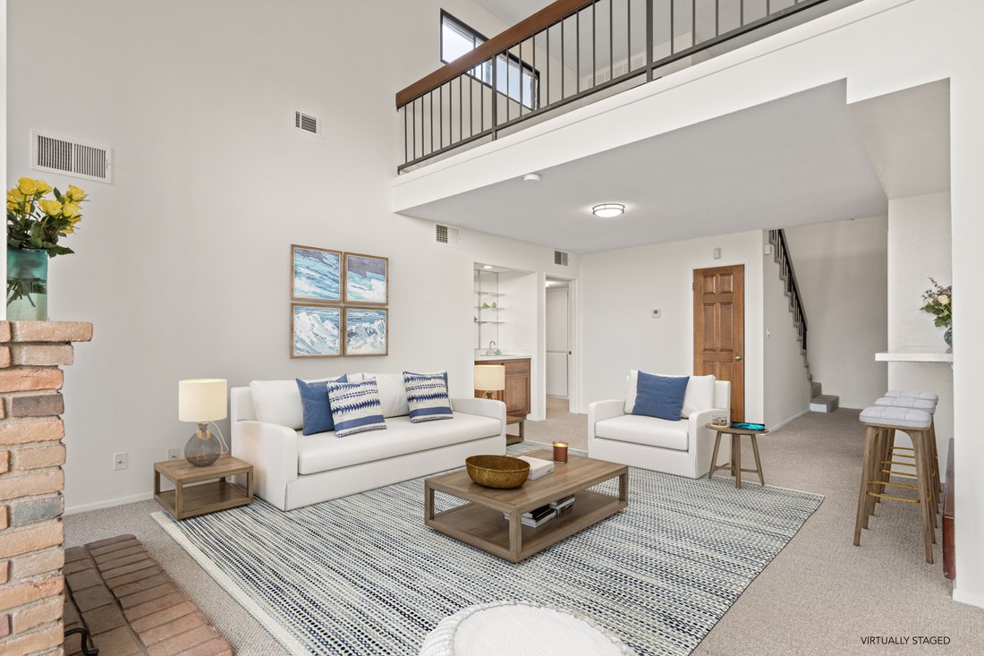 Condo in Los Angeles, California, United States 3 - 16583521