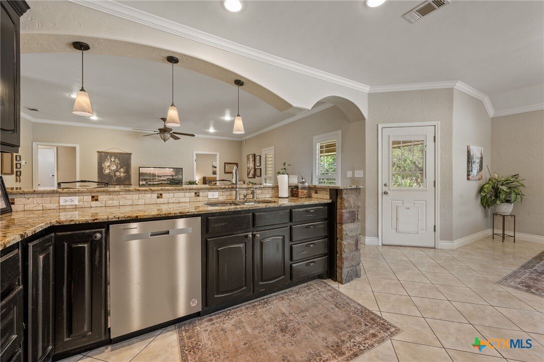 House in Lampasas, Texas, United States 5 - 16584521