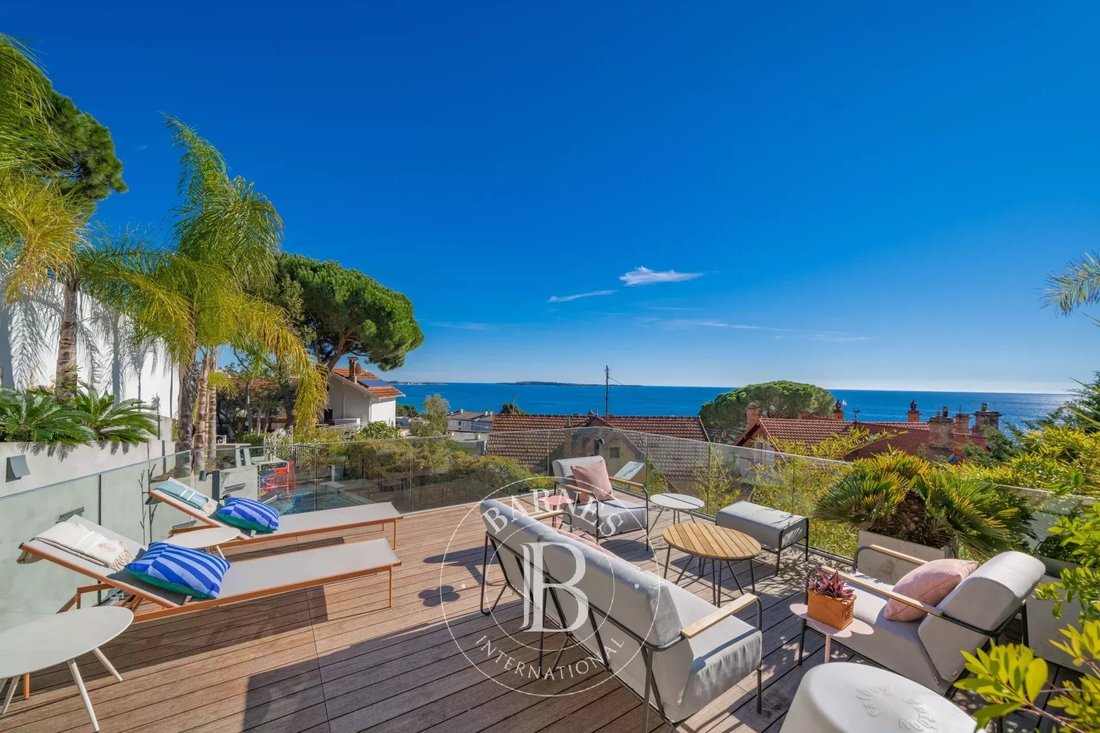 Villa in Cannes, Provence-Alpes-Côte d'Azur, France 1 - 16582368