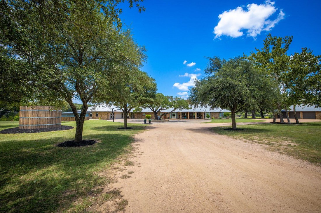 House in Wimberley, Texas, United States 2 - 16588885