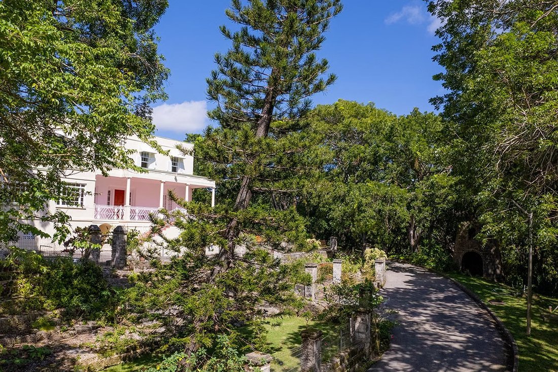 Villa in Saint George, Barbados 4 - 16584951