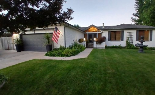House in Sandy, Utah, United States 1