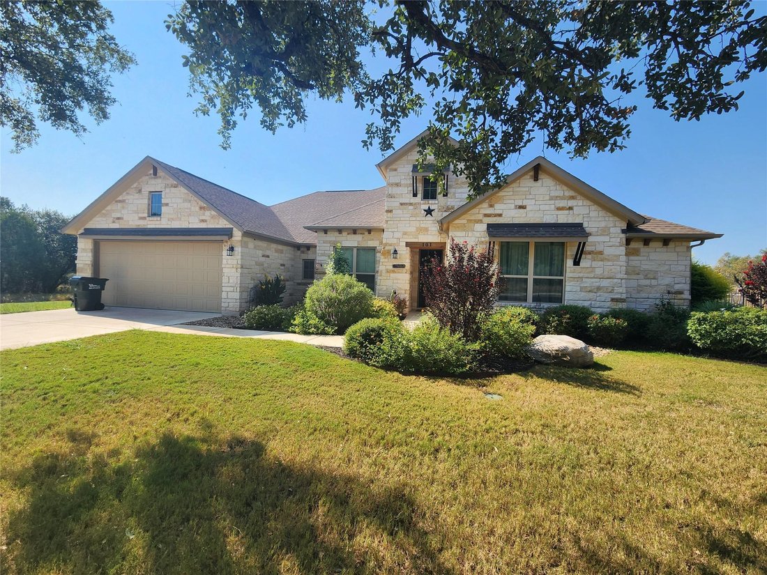 House in Spicewood, Texas, United States 4 - 16589695