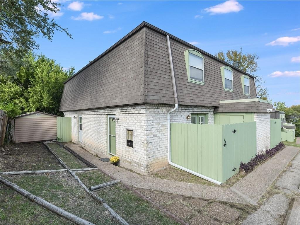 Austin, Texas, United States 1 - 16588784