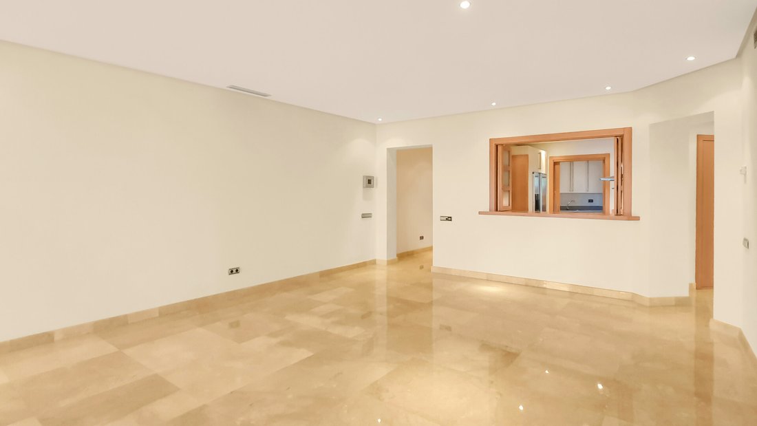 Apartment in Sierra Blanca, Marbella, Spain 4 - 16583572