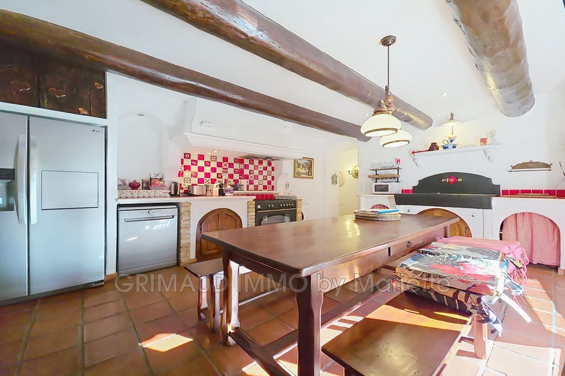 Villa in Grimaud, Provence-Alpes-Côte d'Azur, France 3 - 16597708