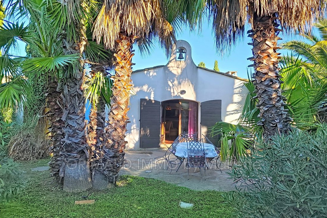 Villa a Grimaud, Provenza-Alpi-Costa Azzurra, Francia 1 - 16597708