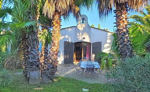 Villa in Grimaud, Provence-Alpes-Côte d'Azur, France 1
