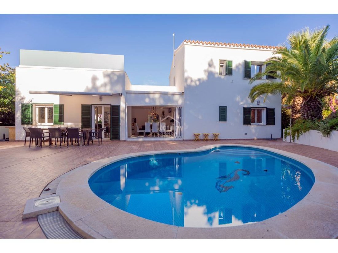 Villa en Es Mercadal, Islas Baleares, España 1 - 16582787