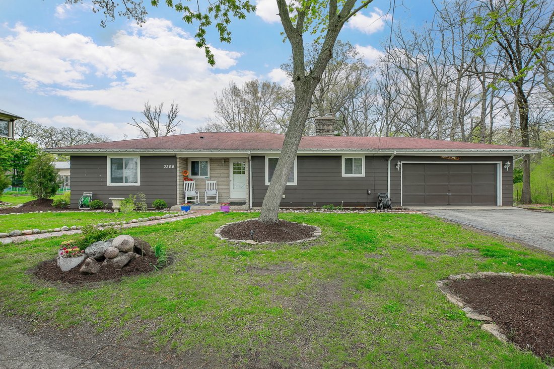 House in Oak Brook, Illinois, United States 1 - 16586570