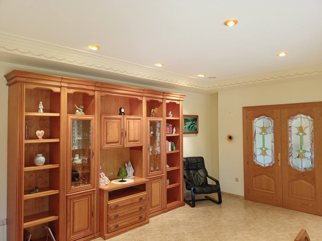 Villa in Elx / Elche, Valencian Community, Spain 3 - 16582602