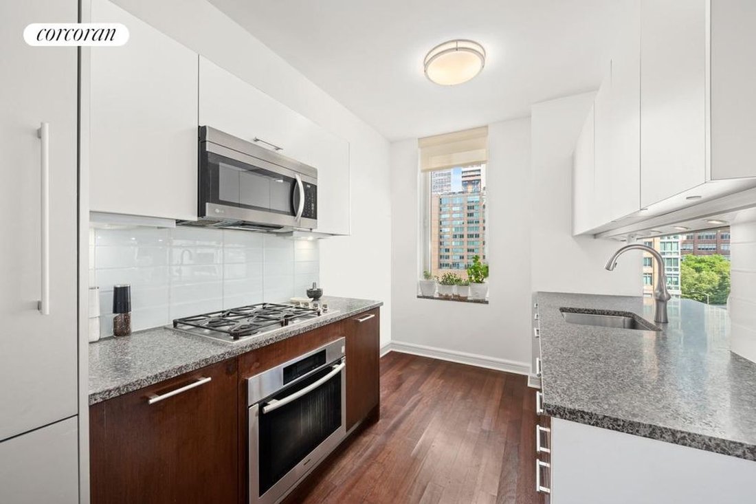 Condo in New York, New York, United States 4 - 16605658
