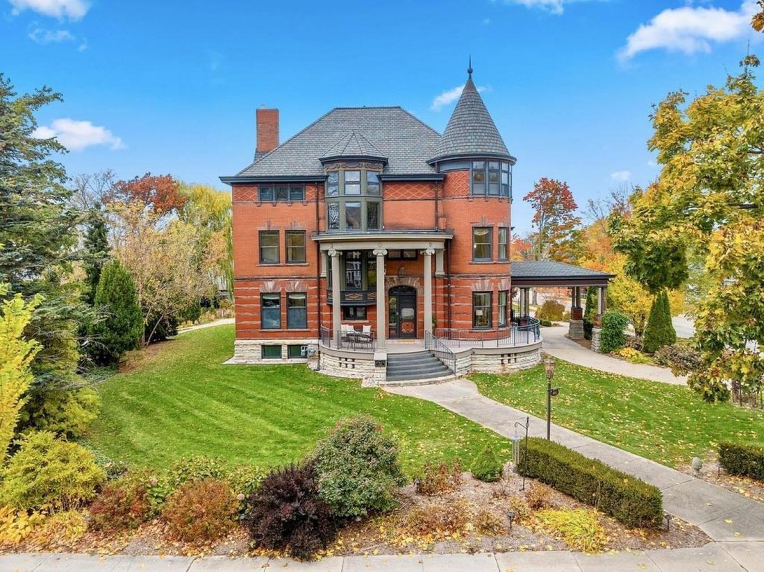 House in Green Bay, Wisconsin, United States 3 - 16604373