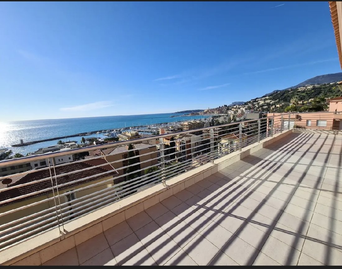 Apartment in Menton, Provence-Alpes-Côte d'Azur, France 1 - 16583939