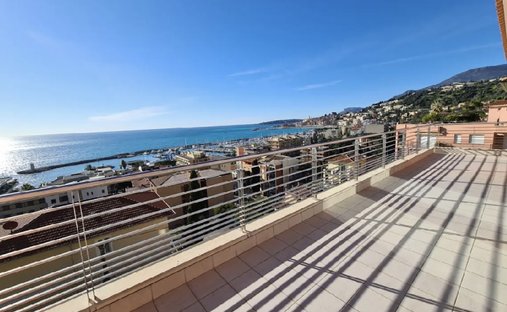 Appartamento a Mentone, Provenza-Alpi-Costa Azzurra, Francia 1