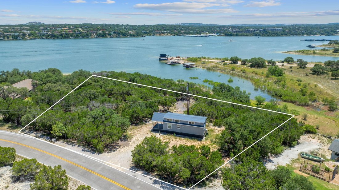 House in Jonestown, Texas, United States 1 - 16590496