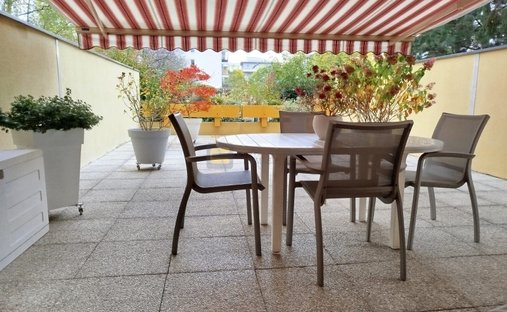 Castle for Sale in Saint-Julien-en-Genevois, Auvergne-Rhône-Alpes, France