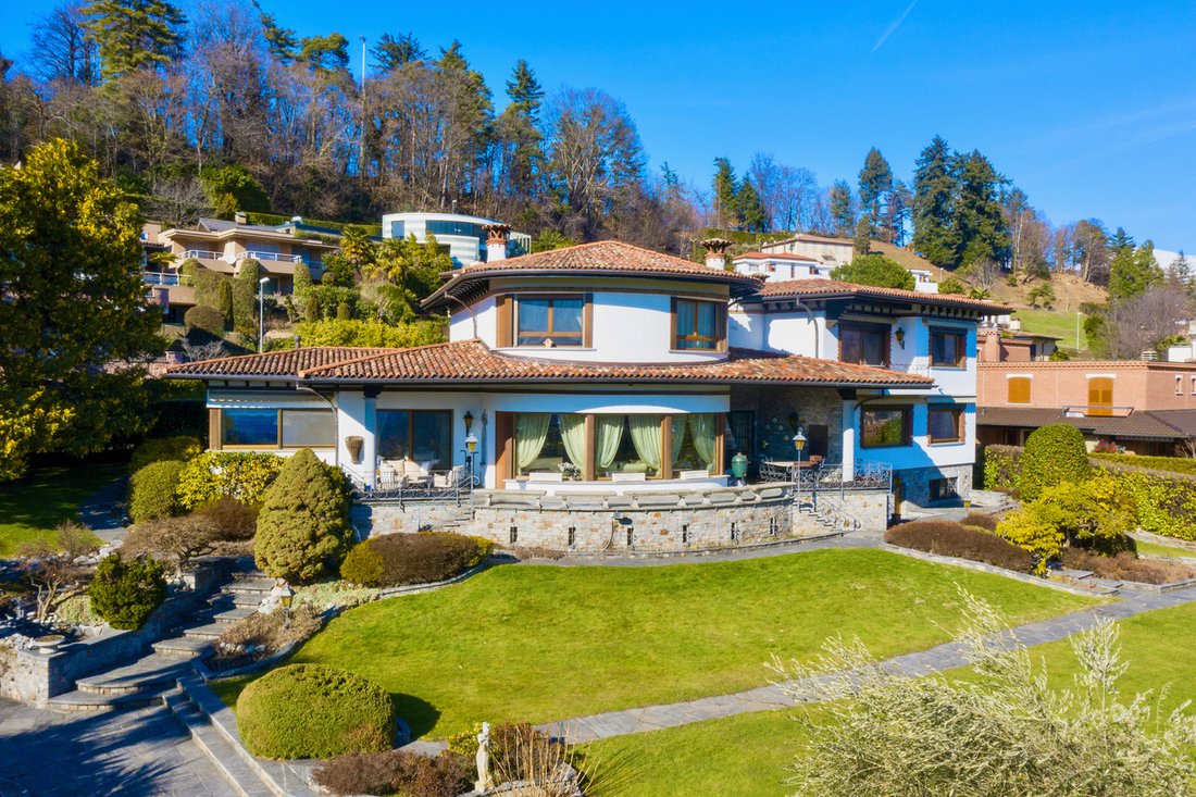 Villa in Savosa, Ticino, Switzerland 4 - 16583201