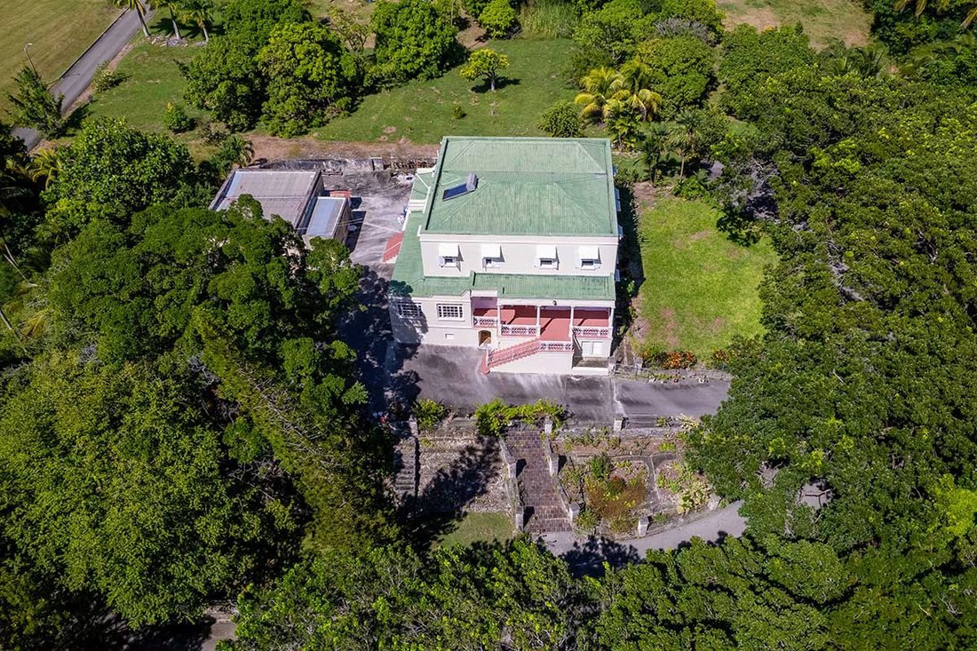 Villa in Saint George, Barbados 2 - 16584951