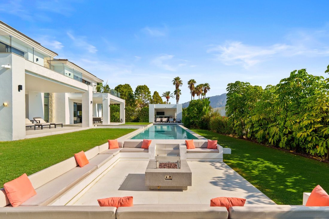 Villa in Benahavis, Andalusia, Spain 4 - 16582355
