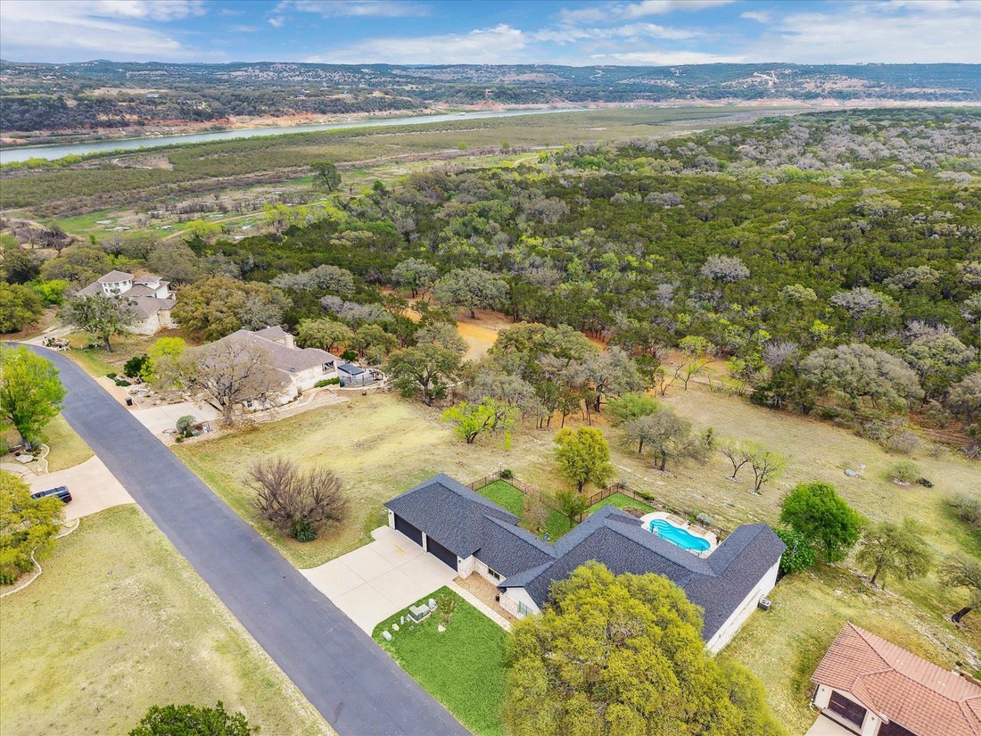 House in Spicewood, Texas, United States 3 - 16591664